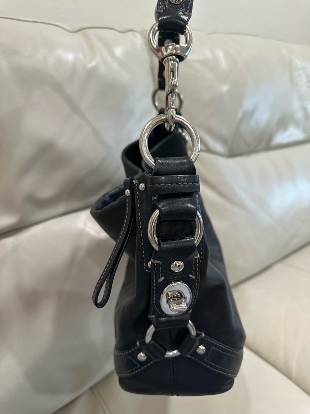 Vintage Coach Carly Black Leather Hobo Shoulder Bag. - Picture 16 of 16